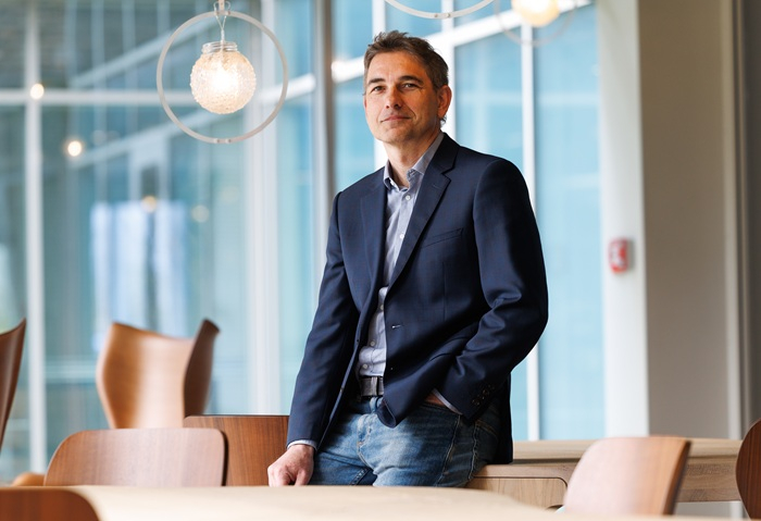 /media/0pmi3tuh/jan-senohrábek_česká-distribuční