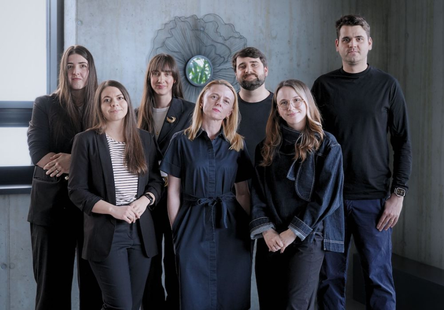 MSL tým ve složení Helena Havlíková, Lucie Růžičková, Karolína Skuciusová, Barbora Fryč Šumanská, Jakub Dušek, Vendula Hemalová a Pavel Šaradín (zleva) (kopie)