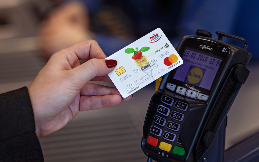 /media/3569/lidl-zavadi-elektronickou-stravenku_03