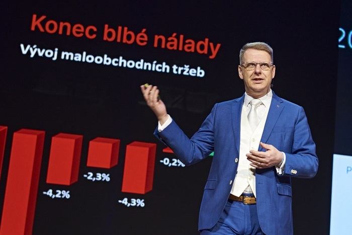 /media/1mnpxjjj/rs_tomas-prouza