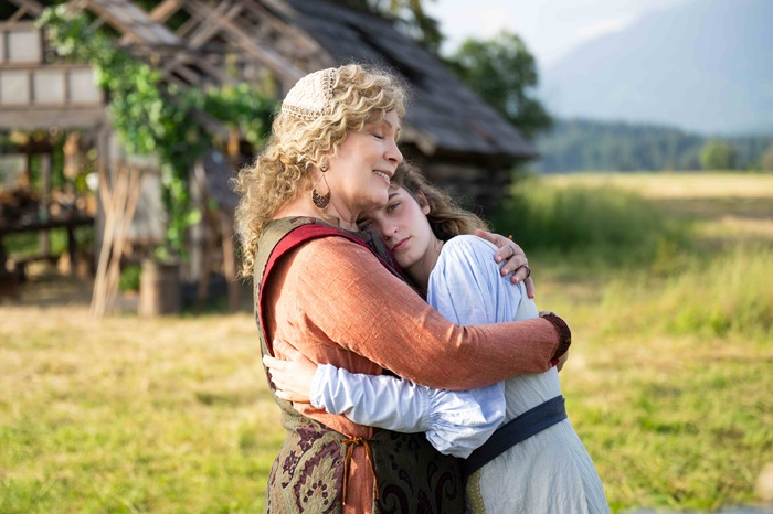 /media/jwam2kbg/carovne-jablko_ct