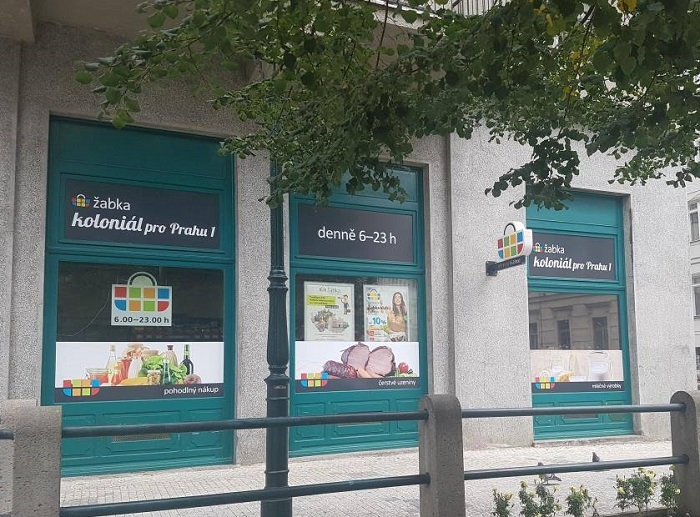 /media/5849/zabka_kolonialproprahu1_2