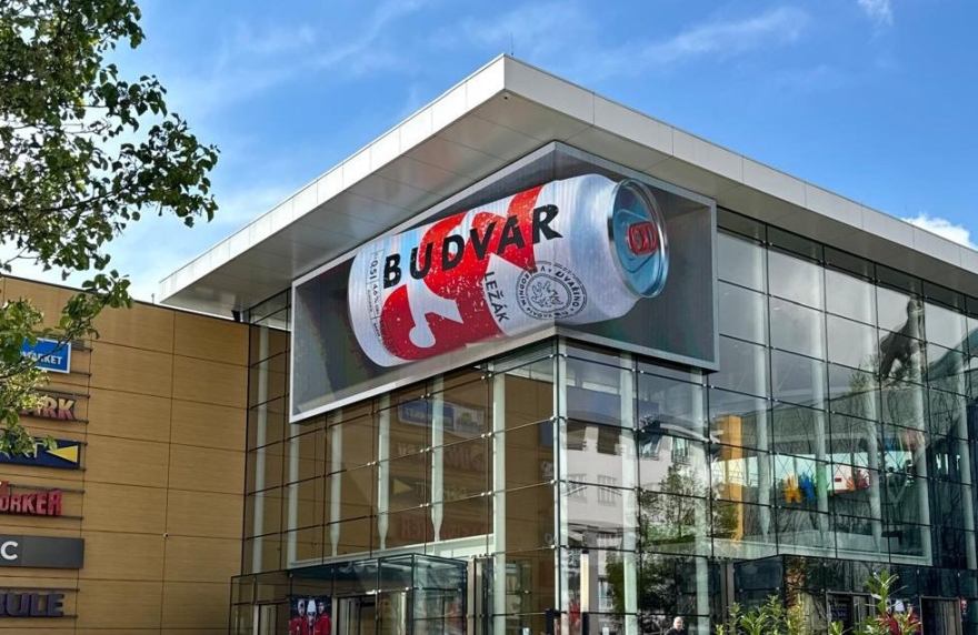 /media/y0dhauib/budvar-3d-ooh