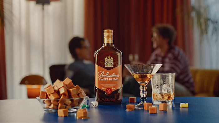 /media/itwgueyv/ballantine-s-sweet-blend_kv