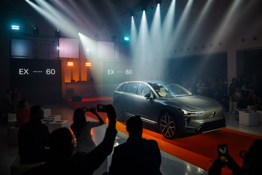@adam&costey_Volvo_model X60