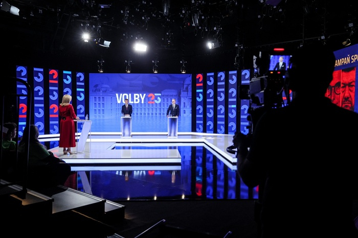 /media/r42peqoo/superduel-babiš-fiala