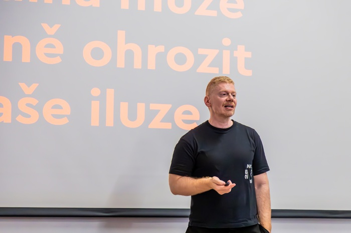 /media/1e3cpgrd/vskk_konference-6