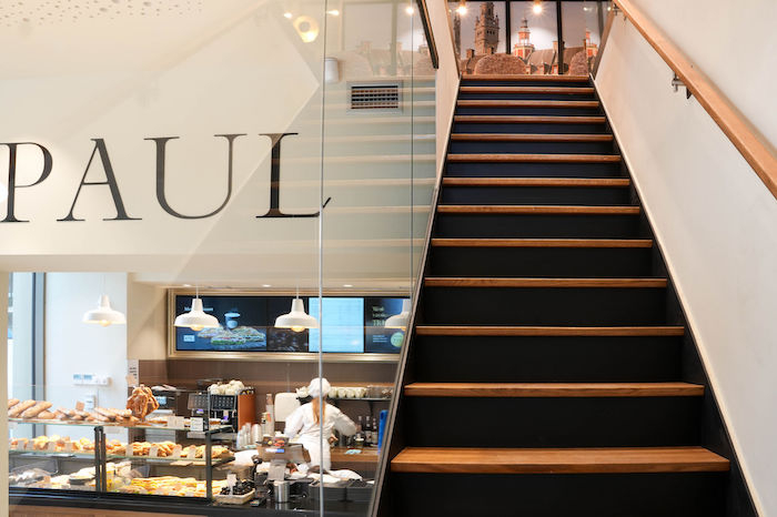 /media/ilgllgnv/paul_dvoupatrovy