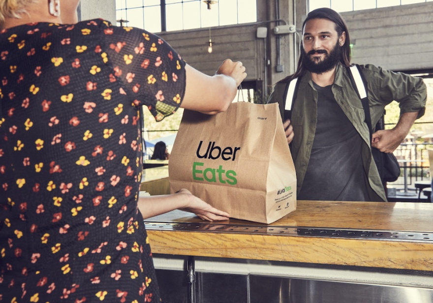 Uber_eats_pickup
