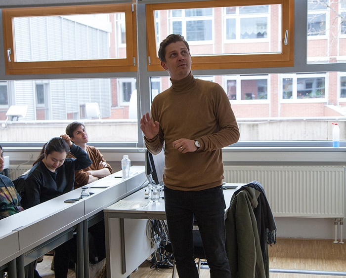 /media/7989/romancihalik