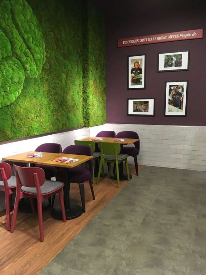 /media/6859/costacoffee_olomouc2