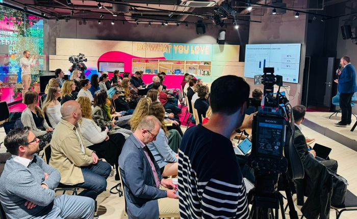 /media/ez1ppnld/tisková-konference_