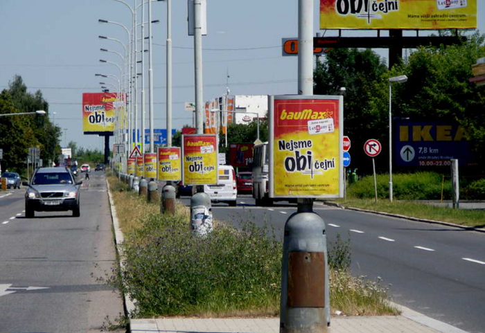 /media/11497/reklama-na-lampach_buldog