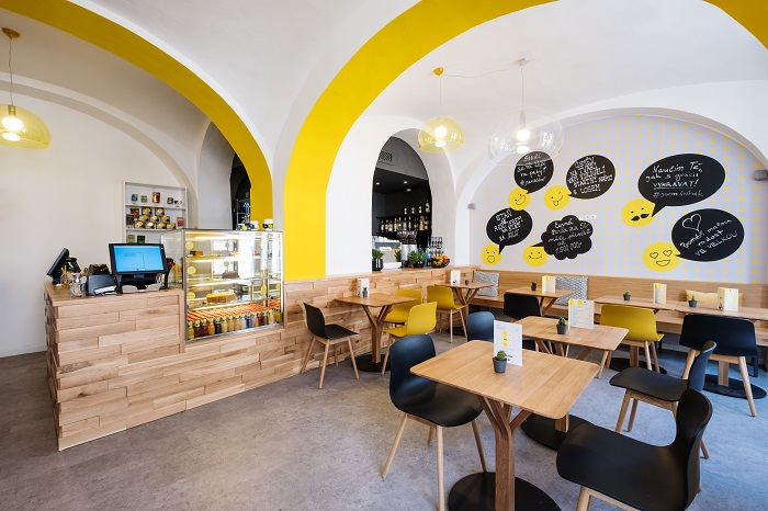 /media/3421/sazka_kavarnastesti1