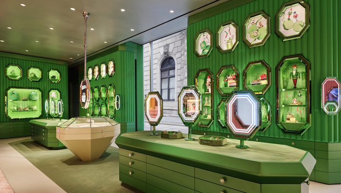 /media/or0aazwe/swarowski