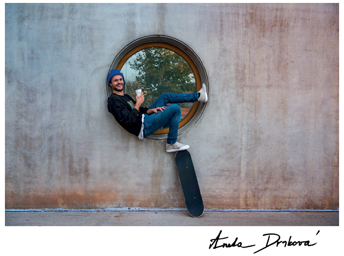 /media/6156/mccafe_stories_2018_slider