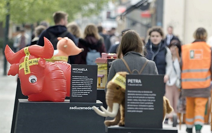 /media/10511/zadluzene-deti