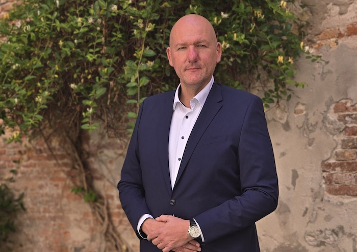 /media/c1ehda0d/pavel-vlcek