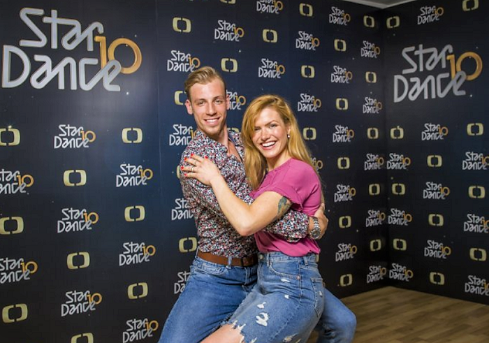 /media/8832/stardance_10