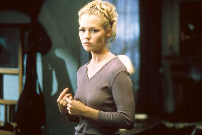 /media/z3rdd4t1/beverly-hills-90210