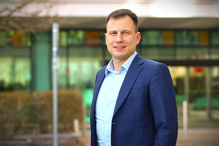 /media/qxabrpvm/jiri-uhlir