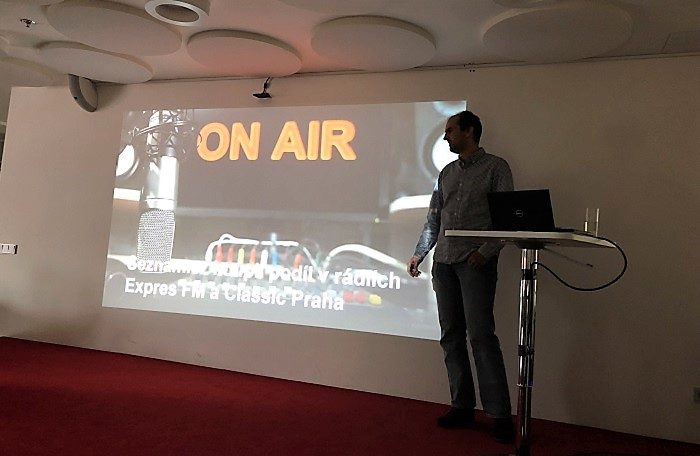 /media/4447/seznam_radia