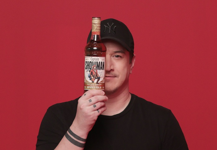 /media/8511/captain_showman