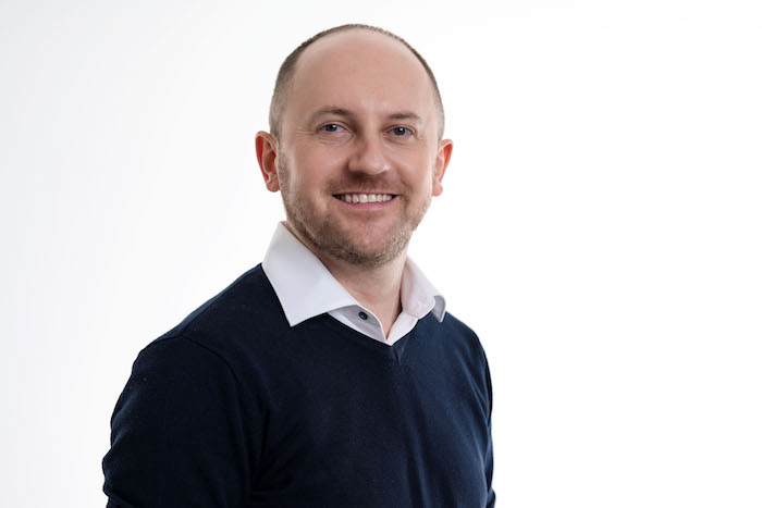 /media/19786/jir-i-jo-n