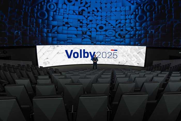 /media/wool5gsz/volební-studio-česká-televize-_-volby-2025