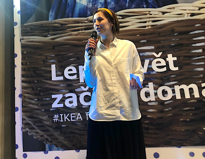 /media/8071/ikea_carolinereid