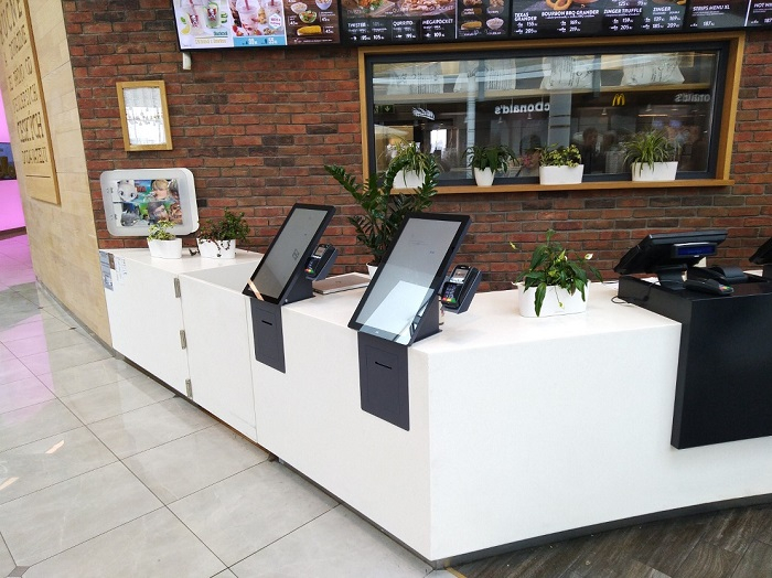 /media/8615/kfc_kiosky_2