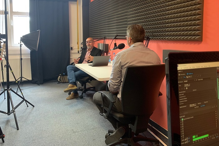 /media/14638/aka_podcast