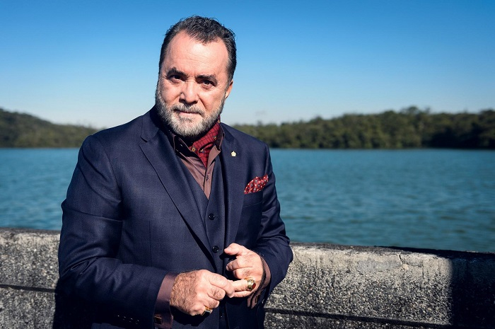 /media/3211/vade-retro_02