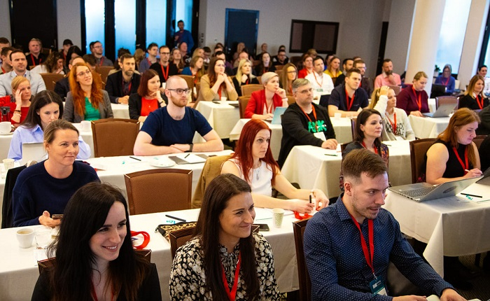 /media/24223/brand-storming