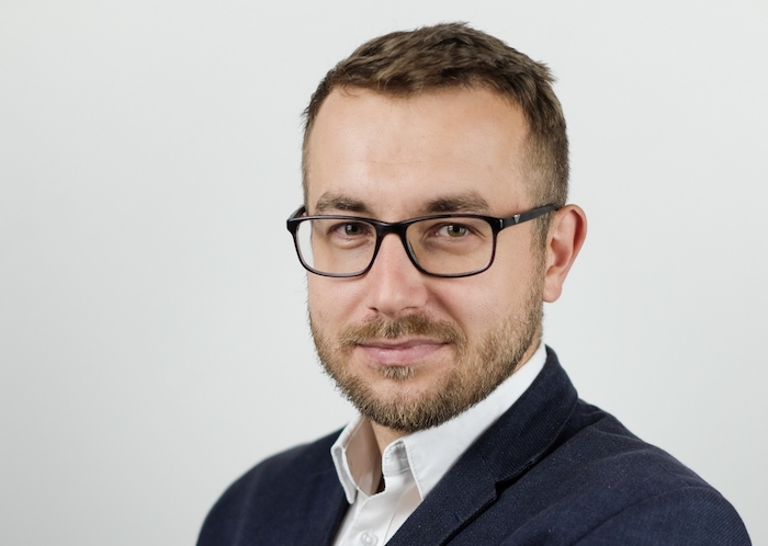 /media/16270/daniel-urminsky