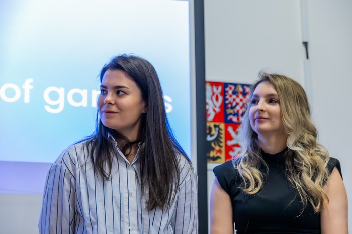 /media/uaub1ul2/vskk_konference-4