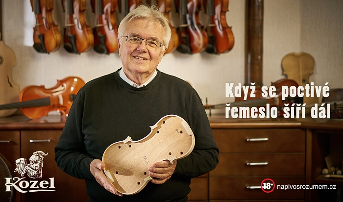 /media/10904/kozel-houslari-hero-photo