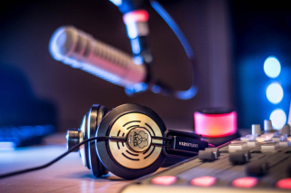 /media/2908/rozhlasové-studio_cro_jan-ptáček