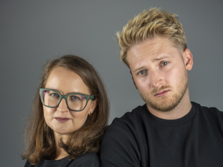 /media/ta3ljkrd/novináři-zuzana-černá-a-václav-crhonek