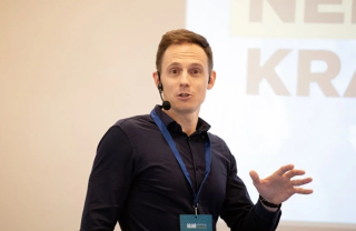 /media/q1vkiqxe/tomas-prenek