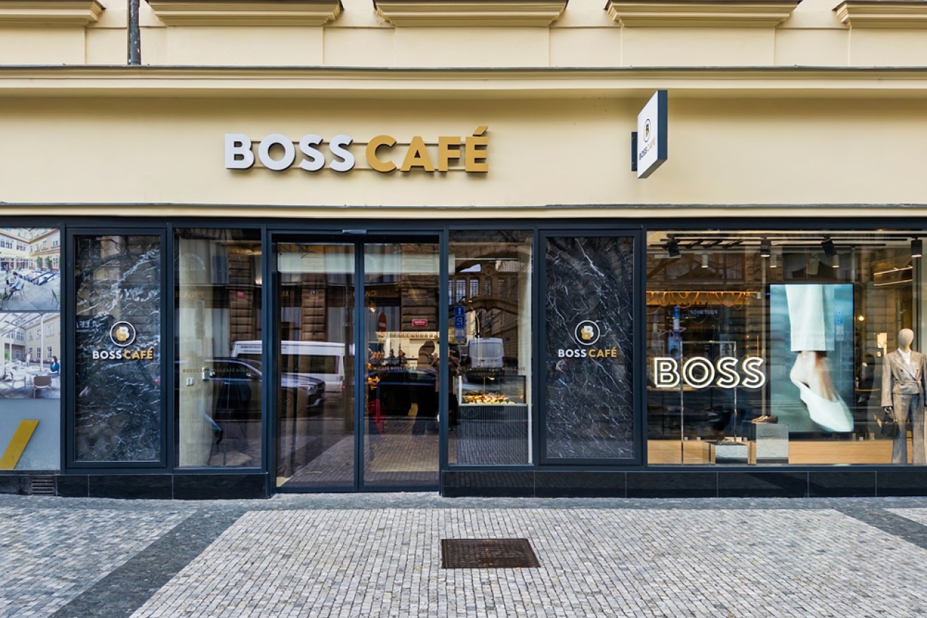 BOSS Café_exteriér