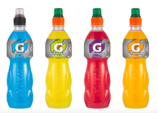 Nápoje Gatorade se čtyřmi příchutěmi: malina, citrón, černý rybíz a pomeranč